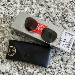 Brand new Ray Ban sunglasses. Polarized